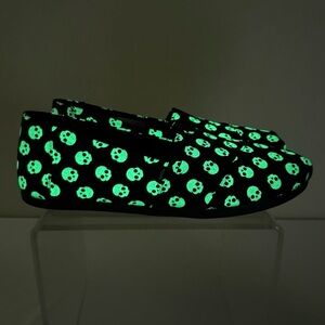 Toms Alp FWD Glow In The Dark Skull Alpargata Slip On Shoes Size 10 EUC